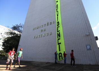 Reforma Tributária do Consumo: o que IBS e CBS significam no dia a dia
